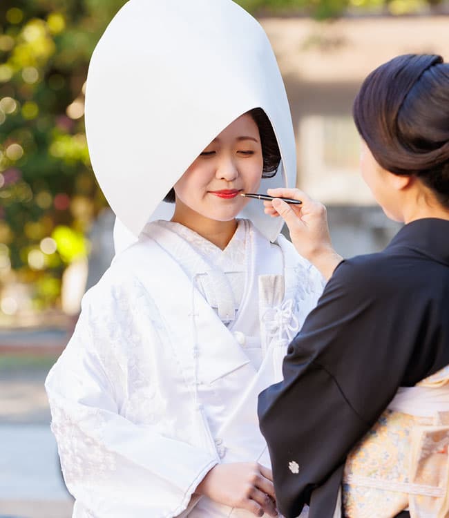 和装花嫁白無垢色打掛