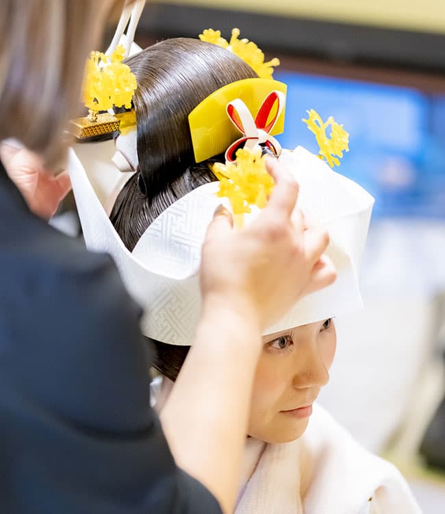 和装花嫁白無垢色打掛