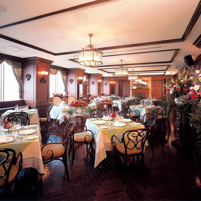 和装花嫁白無垢色打掛