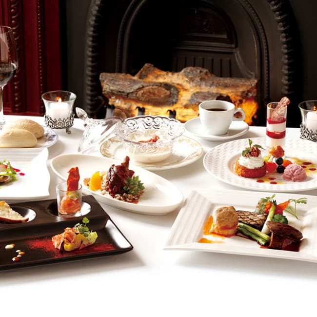 和装花嫁白無垢色打掛