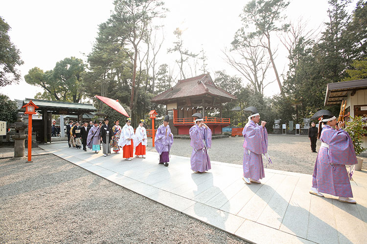 群馬県和婚神前式神社結婚式参進