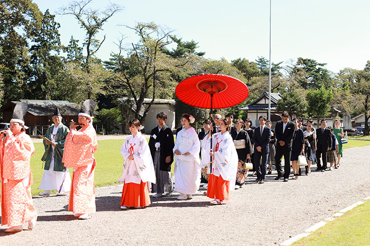 群馬県和婚神前式神社結婚式参進