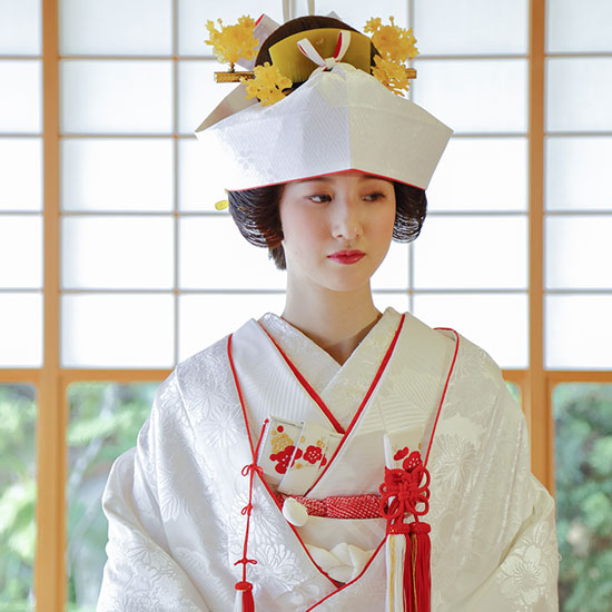 和装花嫁白無垢洋髪コーディネート