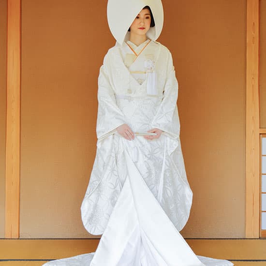 和装花嫁白無垢綿帽子コーディネート