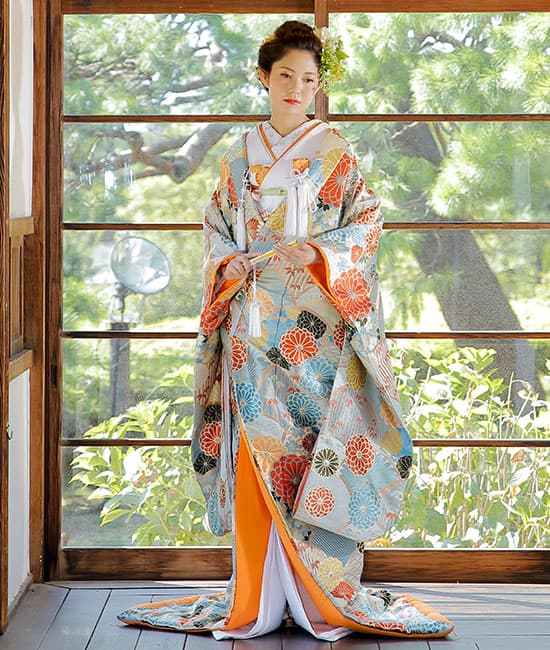 和婚和装衣装とコーディネート