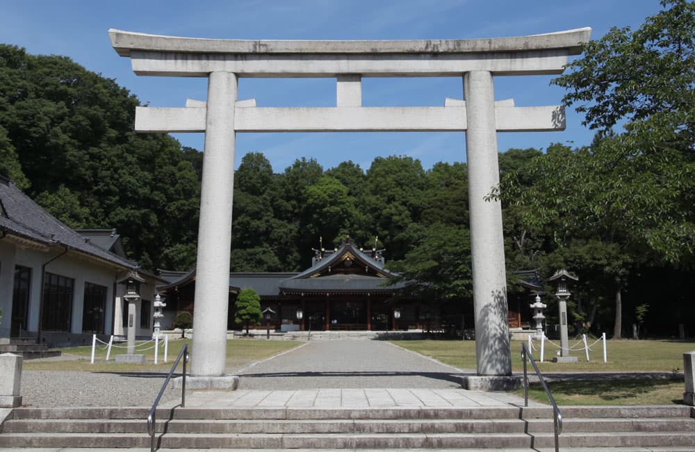 進雄神社神前式