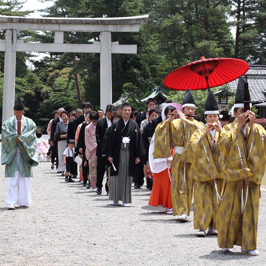 進雄神社神前式