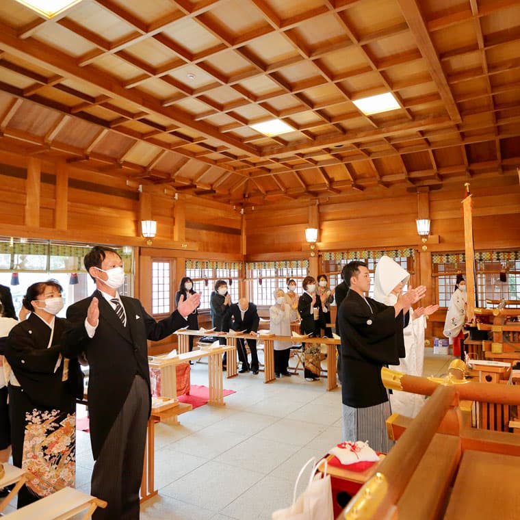 桜結婚式・色打掛当日ロケーションフォト＆進雄神社