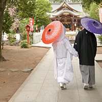 進雄神社　白無垢綿帽子