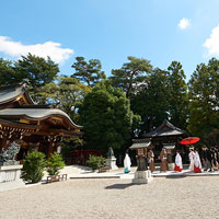 進雄神社　白無垢