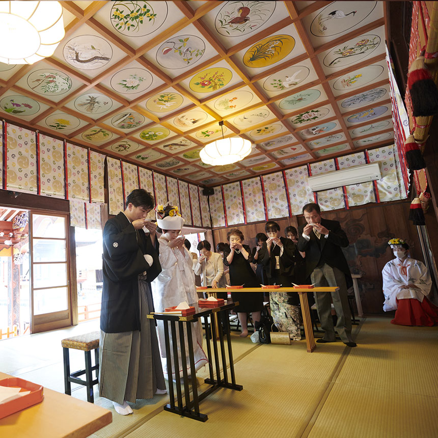 進雄神社神前式